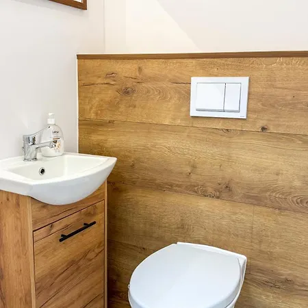 Cztery Katy W Rynku By Libertarent